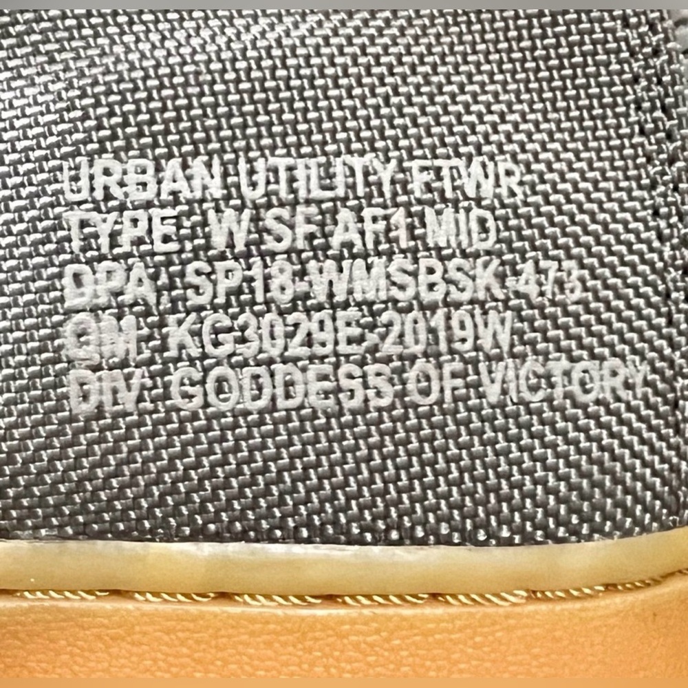 IOB Nike SF Air Force 1 Mid Dark Stucco Sneakers
Shoes Iconic Strap Collectible - Picture 13 of 16